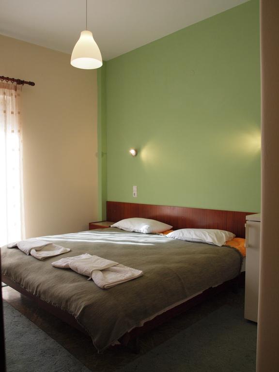 Noufara Hotel Kamena Vourla Exterior photo